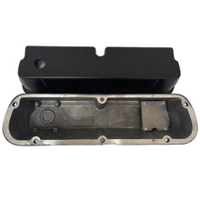Load image into Gallery viewer, Ford 289, 302, 351 Windsor Shelby Valve Covers - Wide Fin - Black
