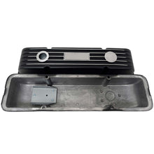 Load image into Gallery viewer, Baldwin MOTION Valve Covers w/ Billet Breathers - Black